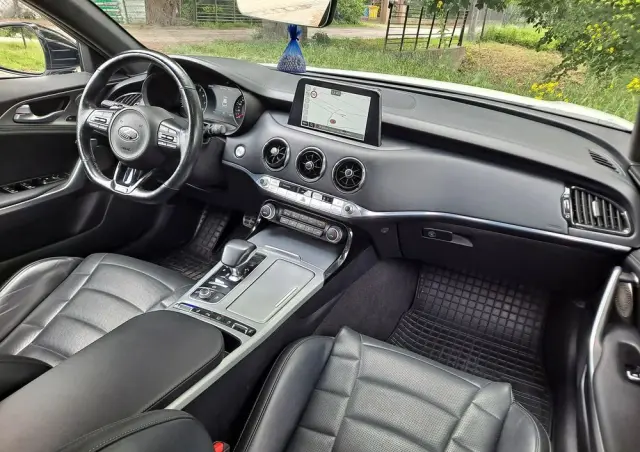 KIA Stinger 3.3 T-GDI V6 GT Prestige Line AWD