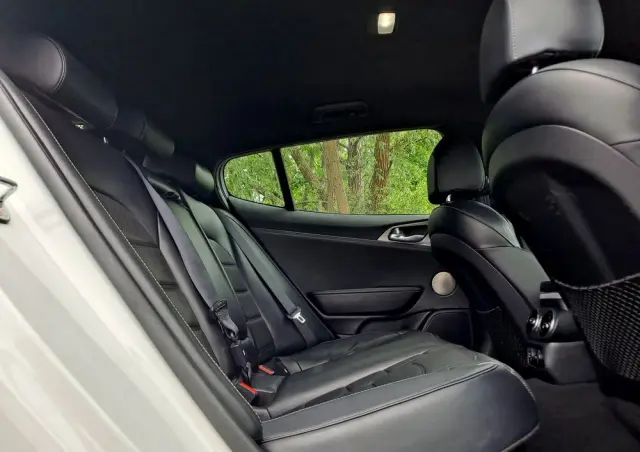 KIA Stinger 3.3 T-GDI V6 GT Prestige Line AWD