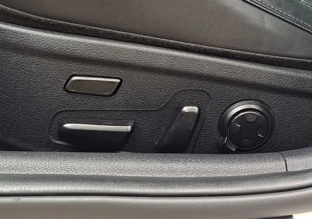 KIA Stinger 3.3 T-GDI V6 GT Prestige Line AWD