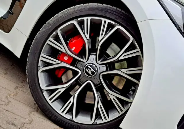 KIA Stinger 3.3 T-GDI V6 GT Prestige Line AWD