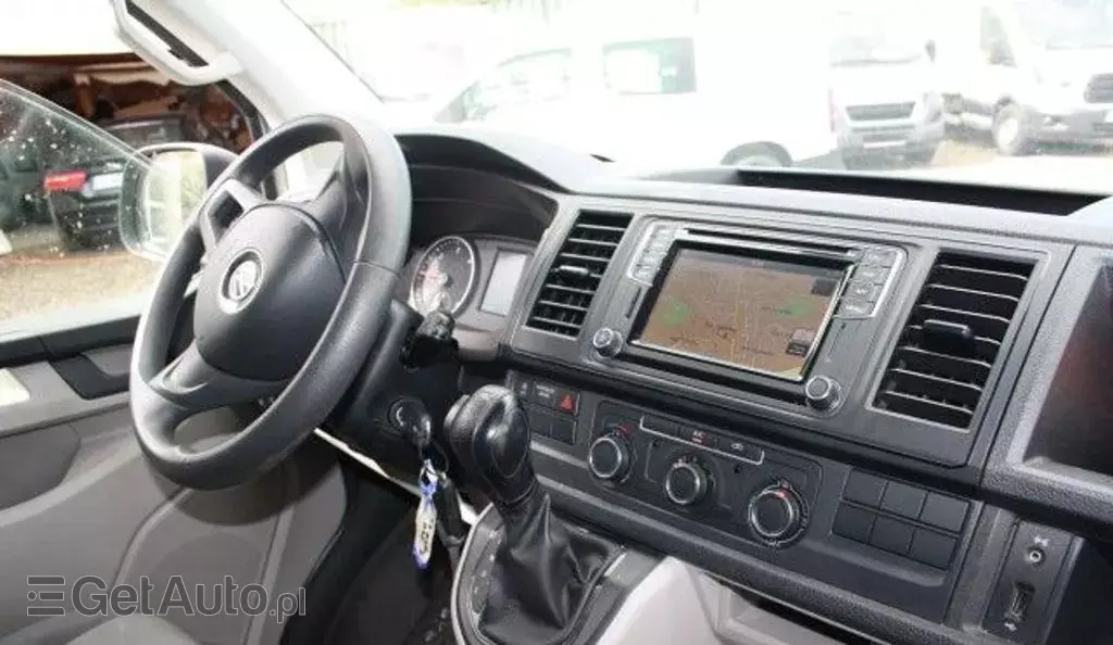 VOLKSWAGEN TRANSPORTER 