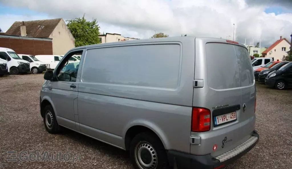 VOLKSWAGEN TRANSPORTER 