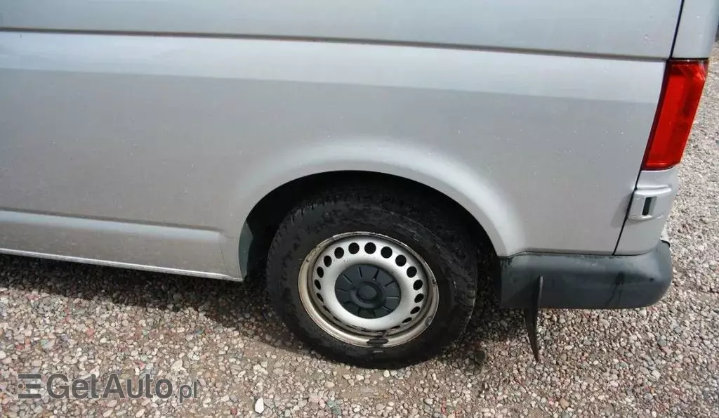 VOLKSWAGEN TRANSPORTER 