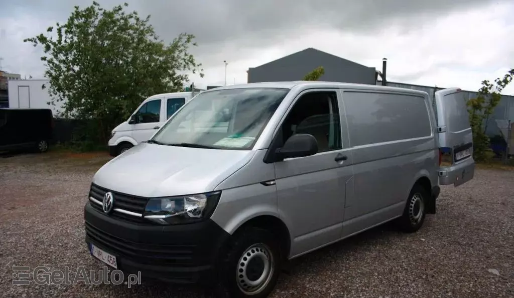 VOLKSWAGEN TRANSPORTER 