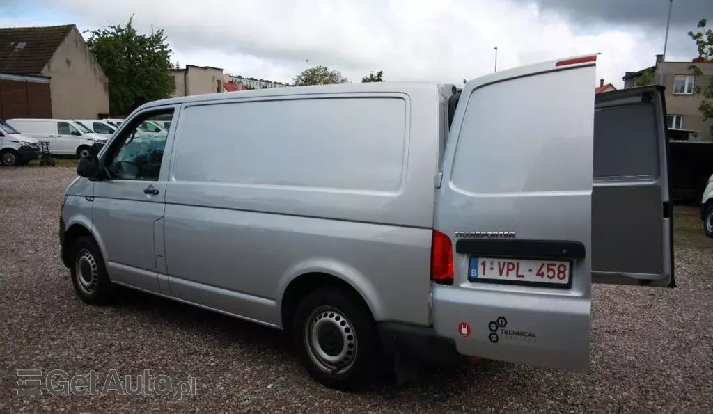VOLKSWAGEN TRANSPORTER 