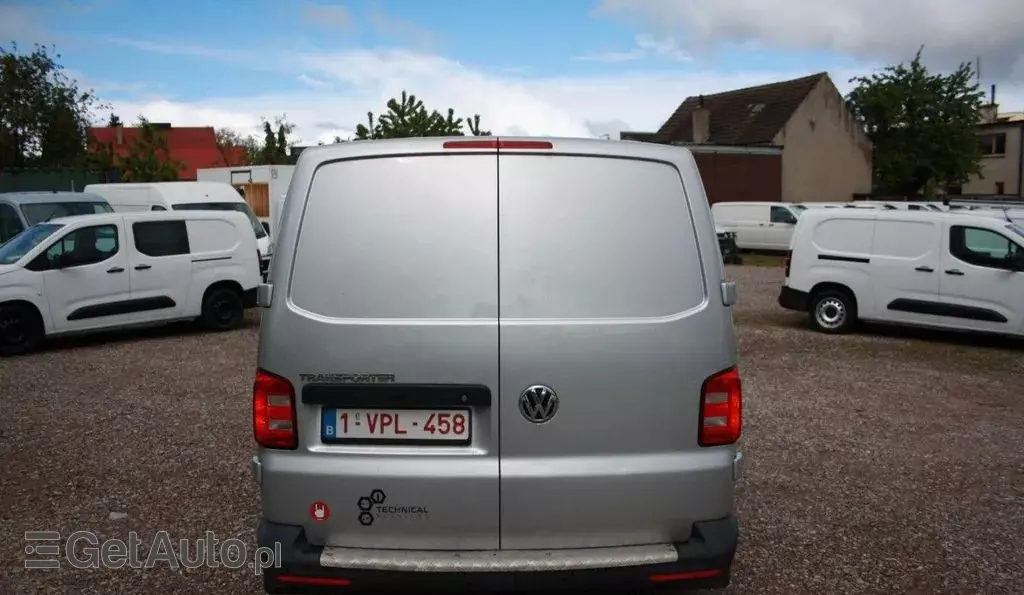 VOLKSWAGEN TRANSPORTER 