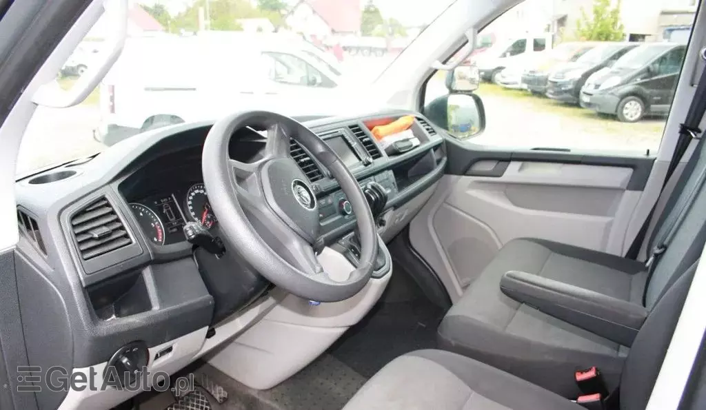 VOLKSWAGEN TRANSPORTER 