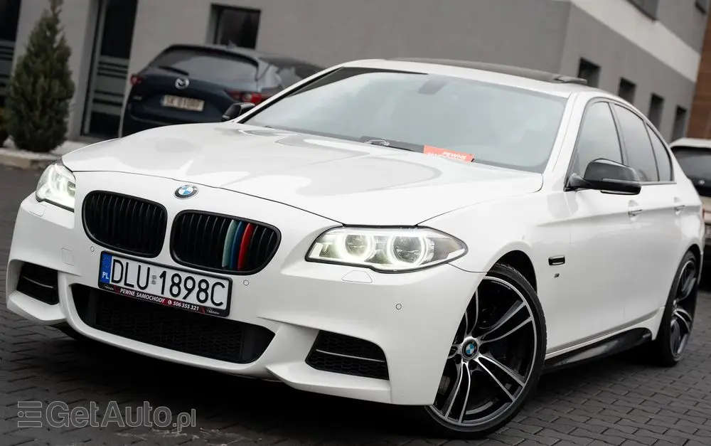 BMW Seria 5 M550d xDrive Sport-Aut