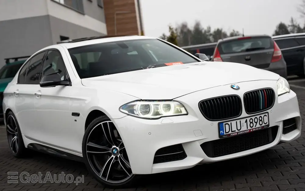 BMW Seria 5 M550d xDrive Sport-Aut
