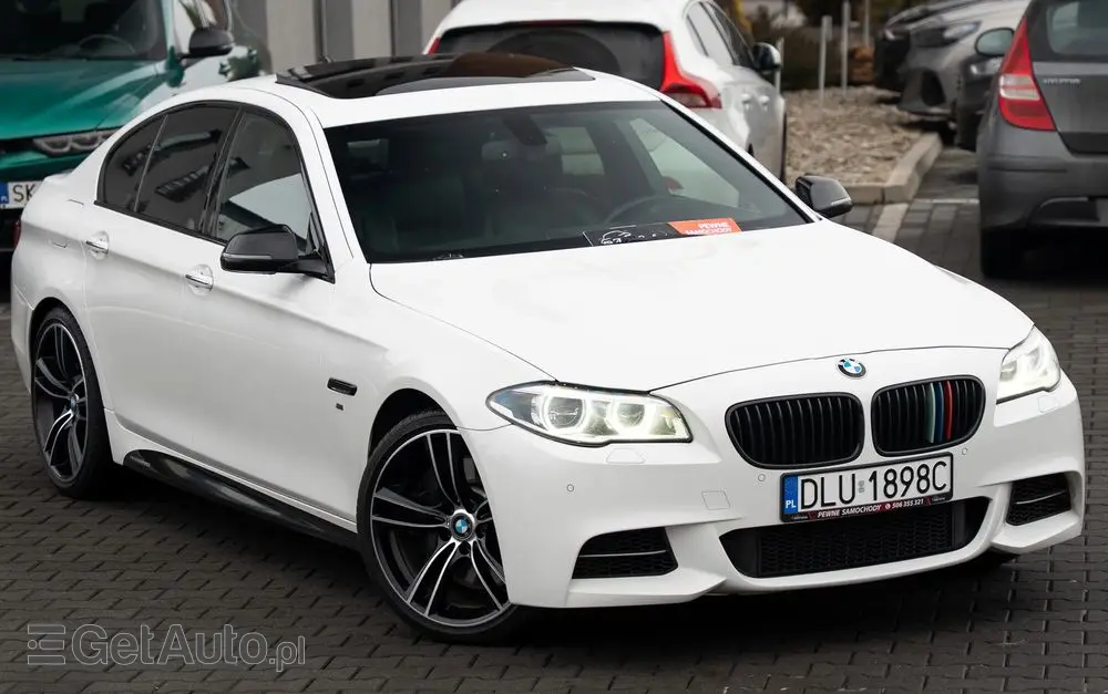 BMW Seria 5 M550d xDrive Sport-Aut