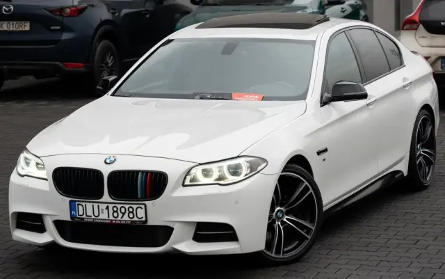 BMW Seria 5 M550d xDrive Sport-Aut