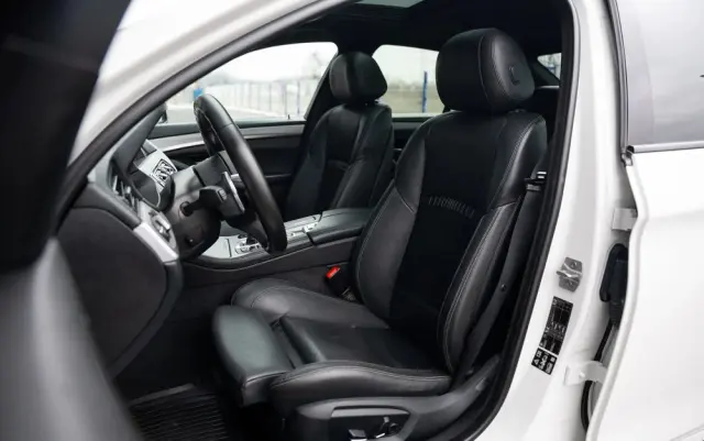 BMW Seria 5 M550d xDrive Sport-Aut