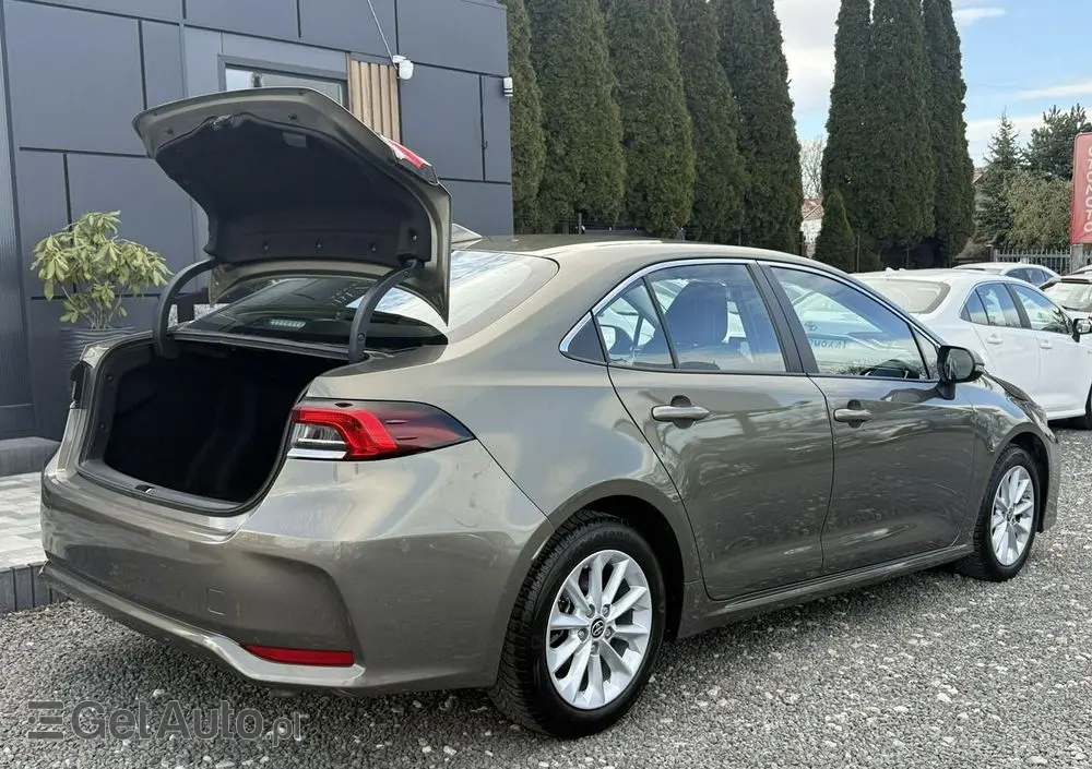 TOYOTA Corolla 1.5 Comfort