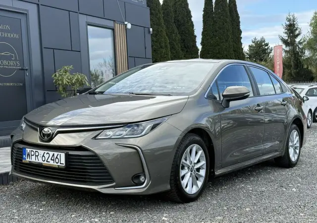 TOYOTA Corolla 1.5 Comfort