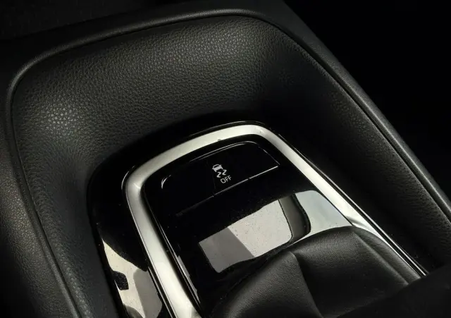 TOYOTA Corolla 1.5 Comfort