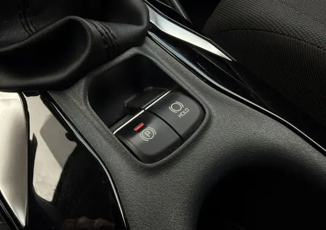 TOYOTA Corolla 1.5 Comfort