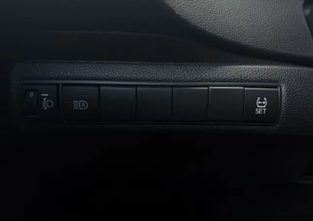TOYOTA Corolla 1.5 Comfort