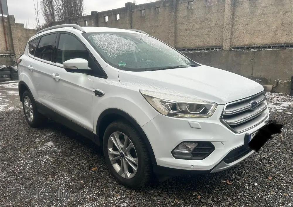 FORD Kuga 1.5 EcoBoost 2x4 Titanium