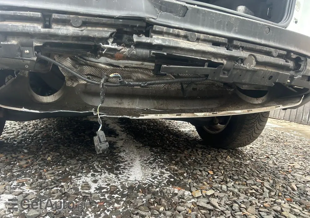 FORD Kuga 1.5 EcoBoost 2x4 Titanium