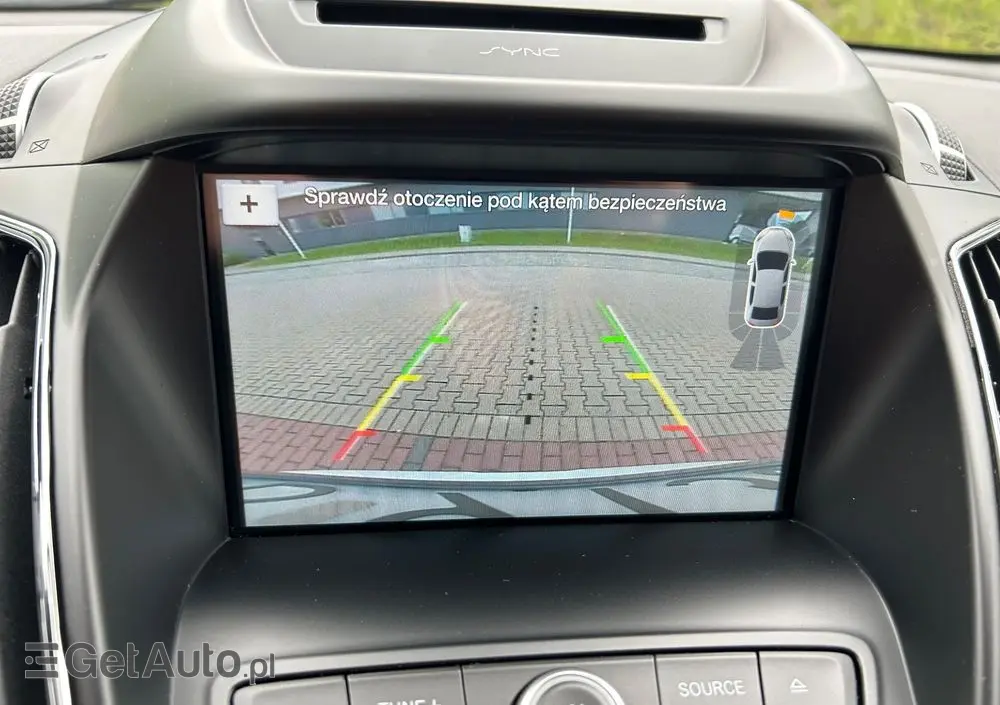 FORD Kuga 1.5 EcoBoost 2x4 Titanium