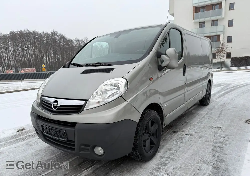OPEL Vivaro 