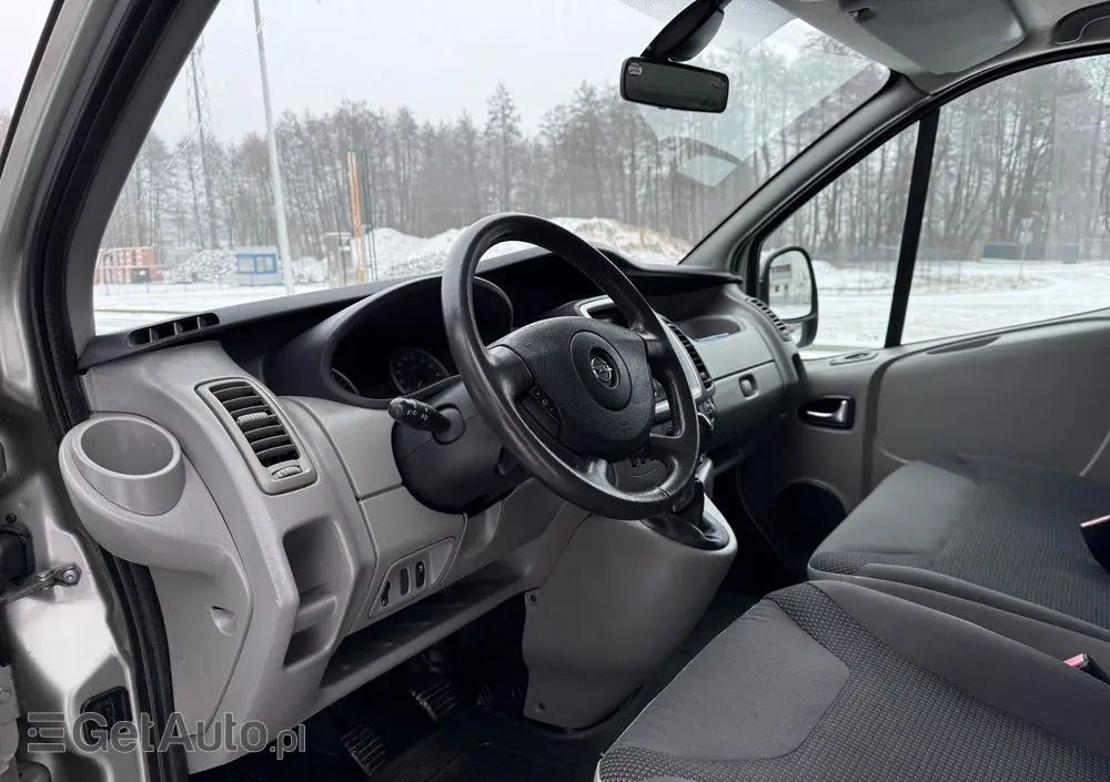OPEL Vivaro 