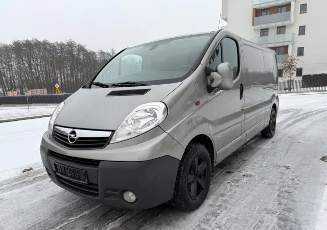 OPEL Vivaro 