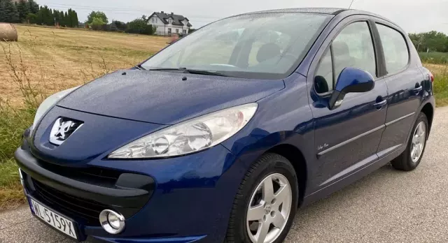 PEUGEOT 207 