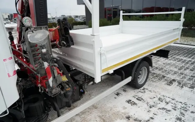 RENAULT MAXITY 140 DXI / WYWROTKA /+ HDS FASSI F22A / 995 KG UDŹWIG / WYSÓW 5,5 M / SPROWADZONY 