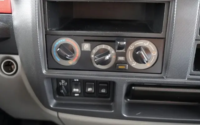 RENAULT MAXITY 140 DXI / WYWROTKA /+ HDS FASSI F22A / 995 KG UDŹWIG / WYSÓW 5,5 M / SPROWADZONY 