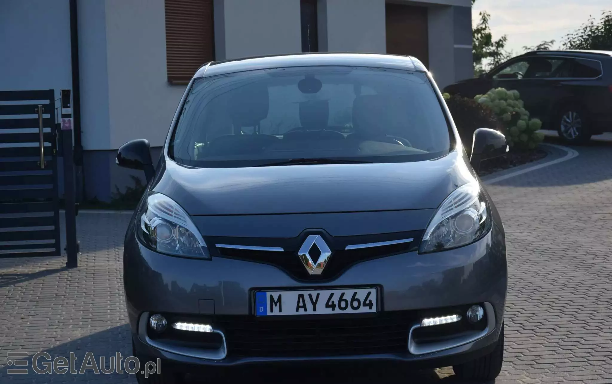 RENAULT Scenic ENERGY TCe 115 S&S LIMITED