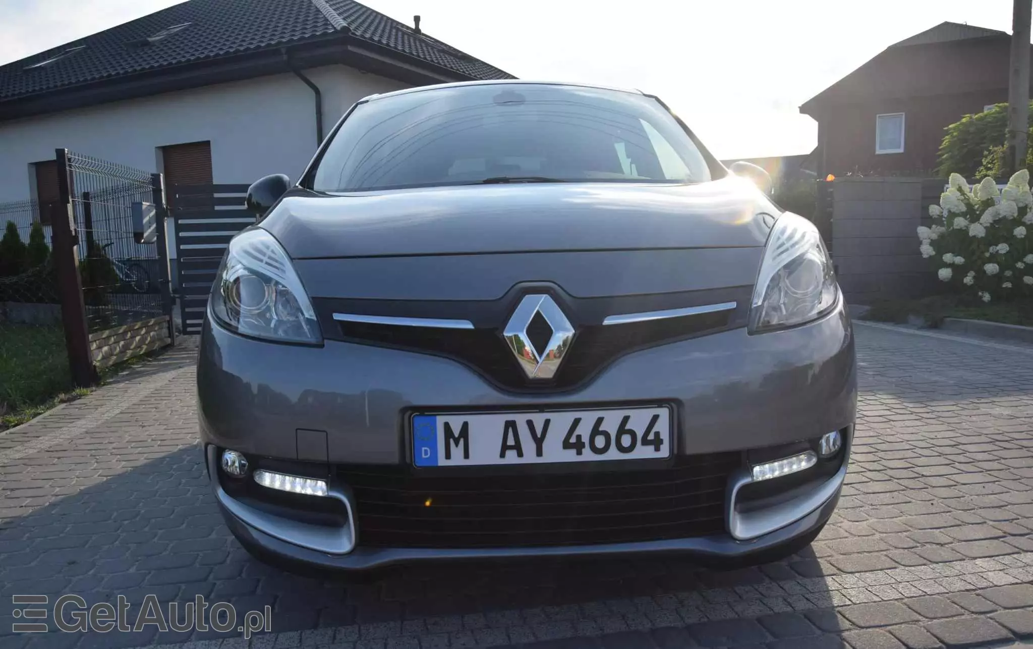 RENAULT Scenic ENERGY TCe 115 S&S LIMITED