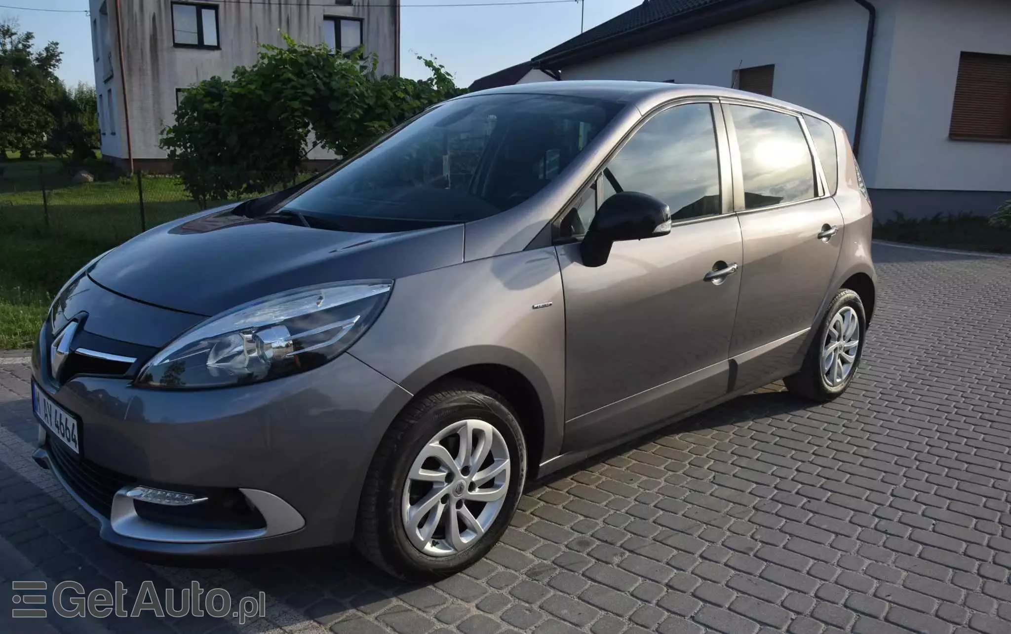 RENAULT Scenic ENERGY TCe 115 S&S LIMITED