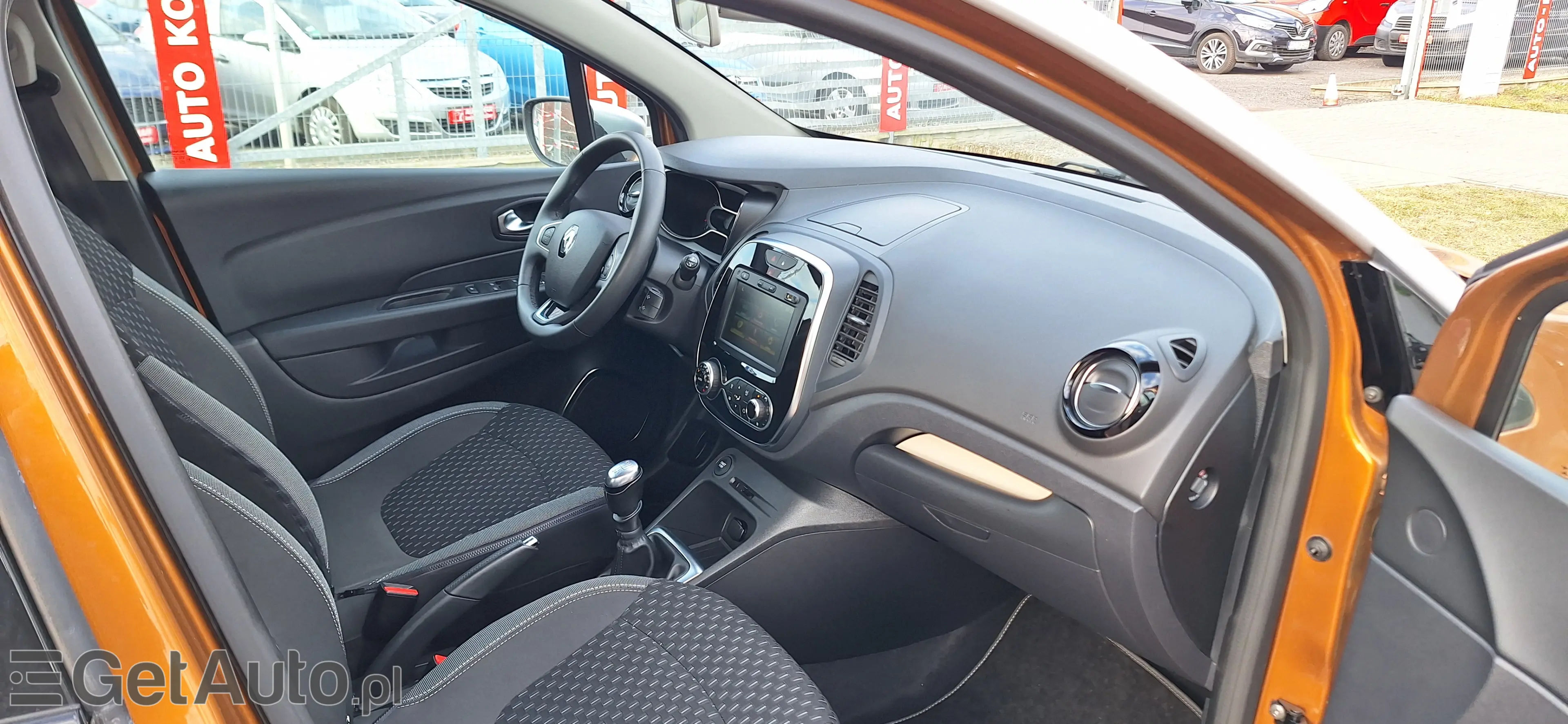 RENAULT Captur 
