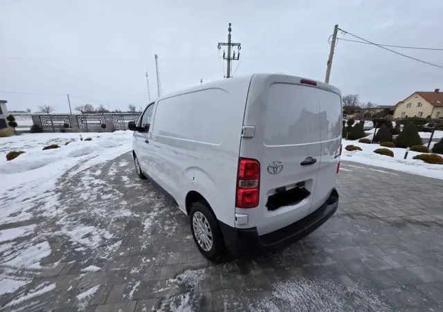 TOYOTA Proace 