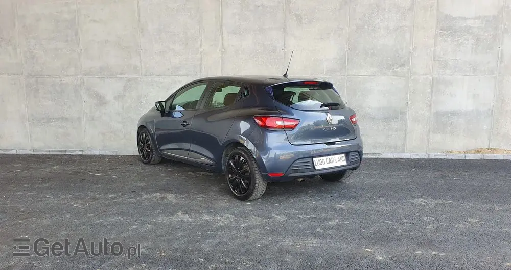 RENAULT Clio 0.9 TCe Life