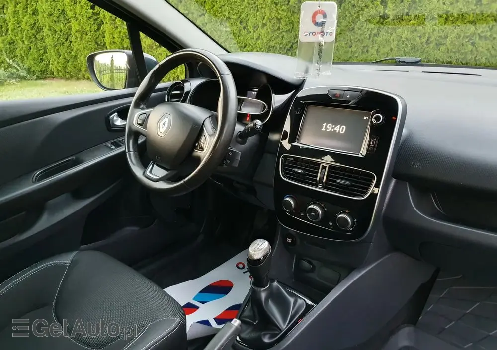 RENAULT Clio 0.9 TCe Life