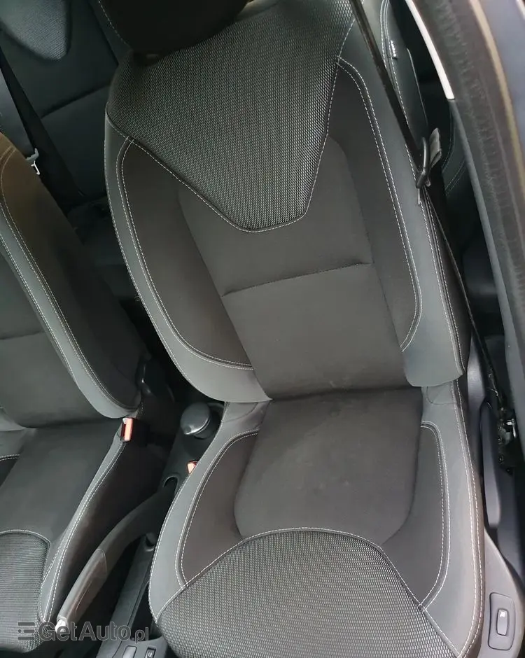 RENAULT Clio 0.9 TCe Life