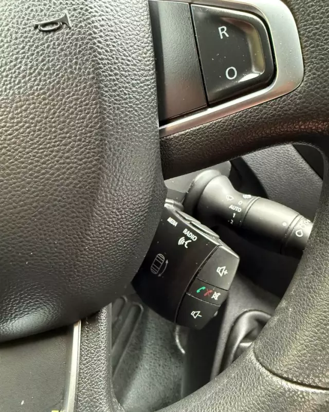 RENAULT Master L2H2  DCI 150 Brygadówka 6 osoby Klima Navi 