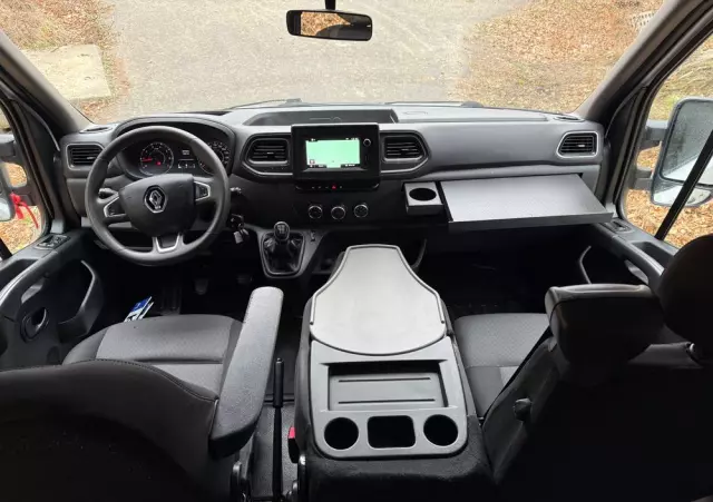 RENAULT Master L2H2  DCI 150 Brygadówka 6 osoby Klima Navi 