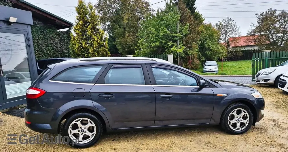 FORD Mondeo 2.0 FF Platinium X Plus (Titanium)