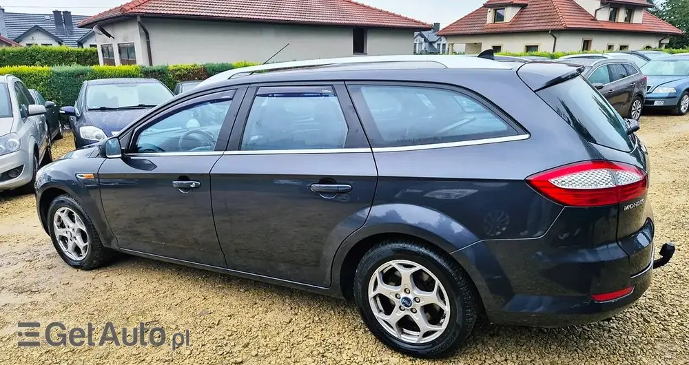 FORD Mondeo 2.0 FF Platinium X Plus (Titanium)