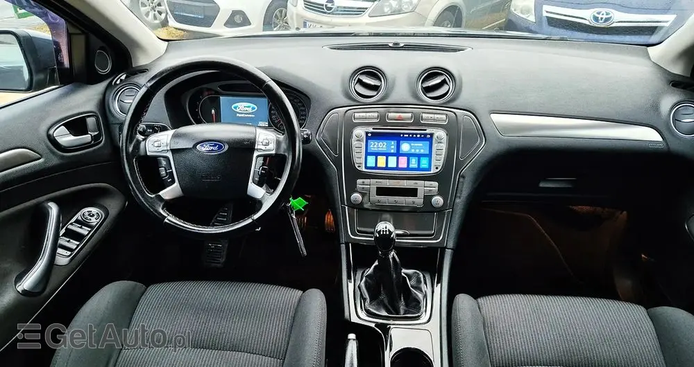 FORD Mondeo 2.0 FF Platinium X Plus (Titanium)