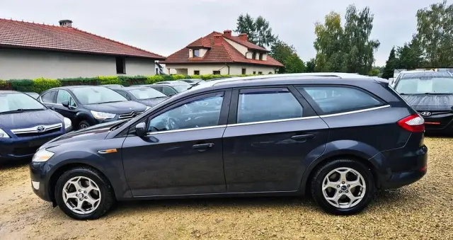 FORD Mondeo 2.0 FF Platinium X Plus (Titanium)