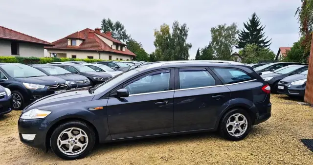 FORD Mondeo 2.0 FF Platinium X Plus (Titanium)