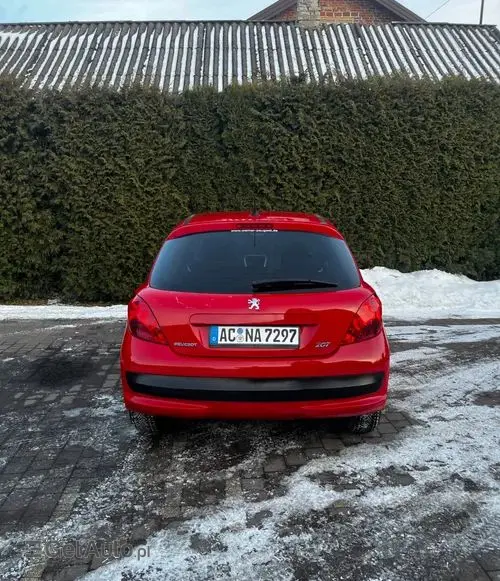 PEUGEOT 207 