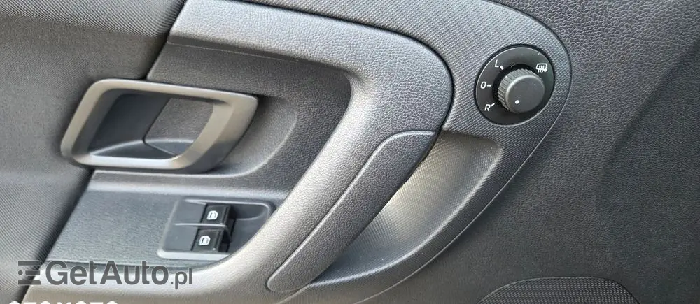 SKODA Fabia 1.2 TSI Ambiente