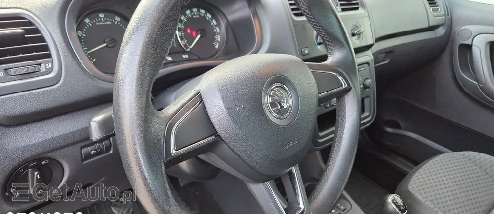 SKODA Fabia 1.2 TSI Ambiente