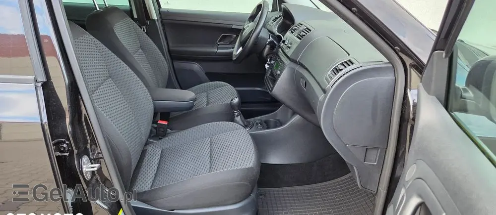 SKODA Fabia 1.2 TSI Ambiente