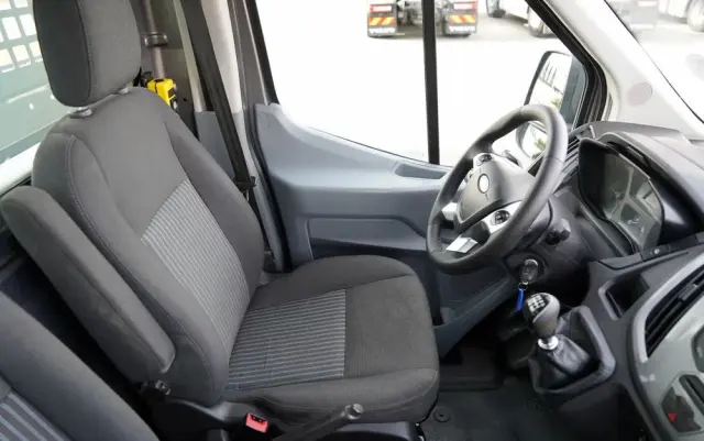 FORD TRANSIT / WYWROTKA TYLNOZSYPOWA / BLIŹNIAK / MANUAL / SPROWADZONY 